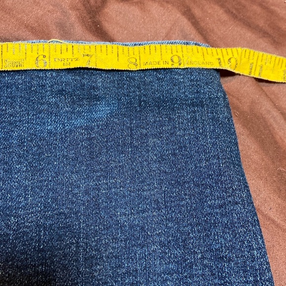 Men’s Dark Blue Colored Jean with a Bootcut Leg By silver Jeans Co. Brand.  EUC! - Picture 6 of 16